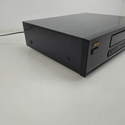 Akai - CD-37B - Compact Disc Player - With Remote image 3