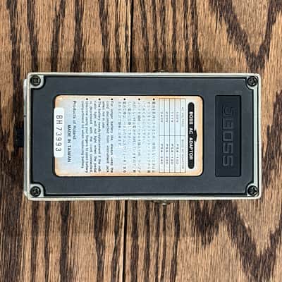 Boss FZ-2 Hyper Fuzz (Silver Label) 1993 - 1997 - Silver image 6