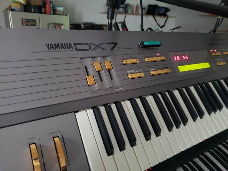 Yamaha DX7 II Centennial 1987 Silver/ Gold | Reverb