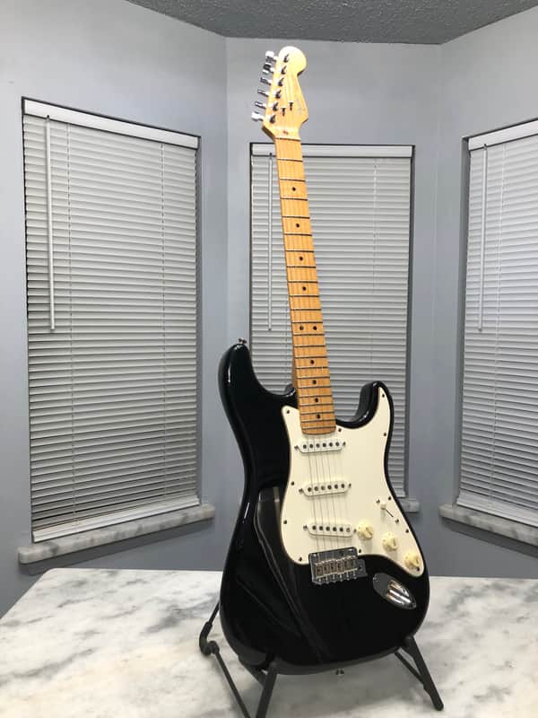 1987 USA Fender Stratocaster Standard Black image 1