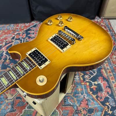 Gibson Les Paul Classic Honeyburst Solid Body - 2006 image 8