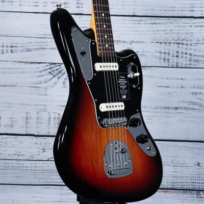 *DEMO* Fender American Professional Classic Jaguar | 3-Color Sunburst image 4