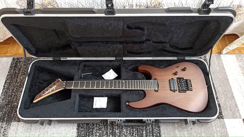 Jackson Soloist SL Walnut HS Natural 2022 - Natural image 1