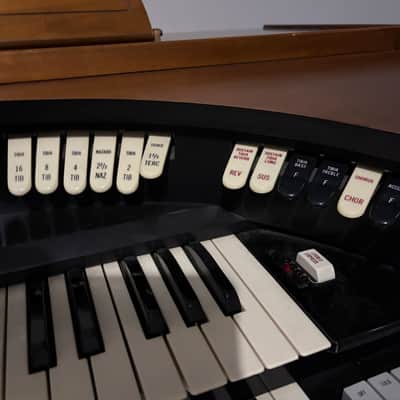 Conn 640 Theatre Organ w/ Built-in Speakers, 25-Note Pedalboard and Bench! image 6