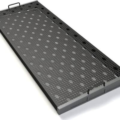 Temple Audio Design Trio 43 Gunmetal Pedalboard w/Flight Case, Power Supply, and Cloth image 2