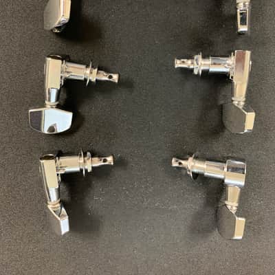Taylor Tuning Pegs (6) 2010s Chrome image 1