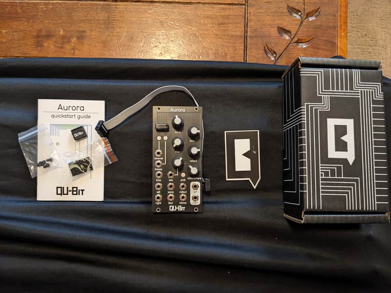 Qu-Bit Electronix Aurora 2022 - Present - Black image 1
