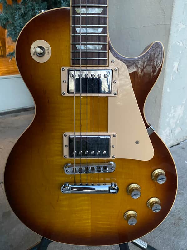 Gibson Les Paul Traditional 2008 - 2012 - Light Burst image 1