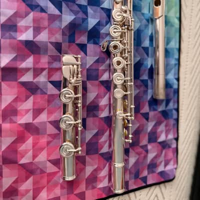 Yamaha YFL-774 Solid Silver Flute image 4