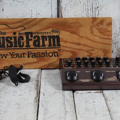 Boss AD-10 2 Acoustic Preamp 2 Channel Acoustic Guitar Preamp / DI Effects Pedal image 2