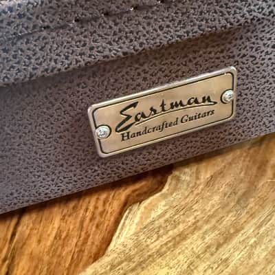 Eastman SB55/V-SB Antique Sunburst - 3,075 kg - SN# K2500233 - NEW image 17