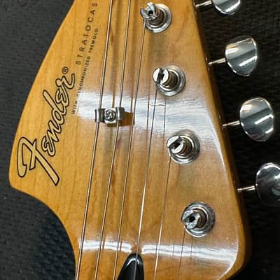 Fender FSR Guitar Center 60s Reverse Headstock Strat (2007) - Olympic White #79287 with Hard Case image 11