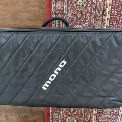 Pedaltrain Pro Pedalboard with Mono Case image 1