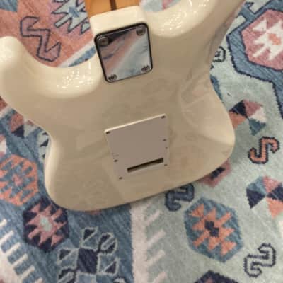 Vintage Squier Stratocaster E7 1987 Guitar w/ system 1 tremolo unit image 8