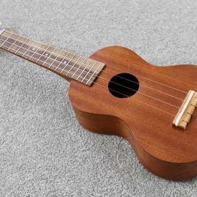 Kiwaya Brand Eco Series KS-1G Soprano Ukulele W Heavy Padded Gig Bag image 2