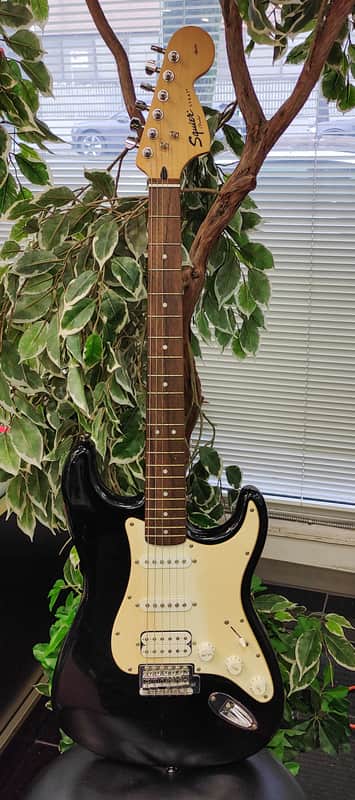 Squier Affinity Series Stratocaster | Reverb Canada