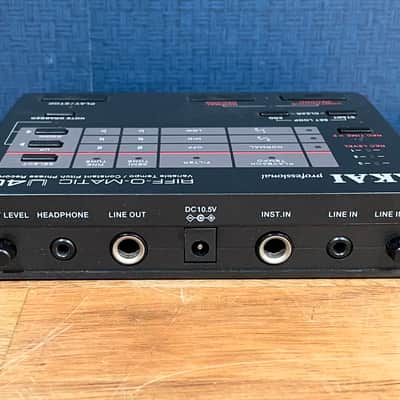 Akai U40 Riff-O-Matic Variable Tempo Phrase Lo-Fi Sampler image 4