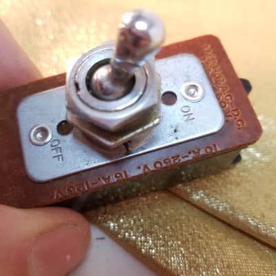 Bell & Howell Vintage panel mount metal toggle switch DPST On-Off 4 contact terminal 117V hi-current USA 1950s - silver and black image 4