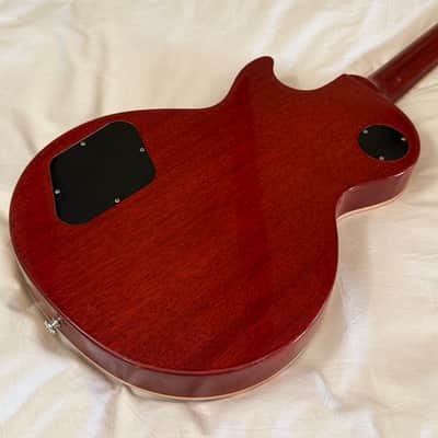 Gibson Les Paul Standard - Heritage Cherry Red - Eric Clapton, George Harrison "Lucy" Vibe - Free Pro Setup image 7
