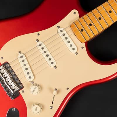 2005 Fender Artist Series Eric Johnson Signature Stratocaster with Maple Fretboard - Candy Apple Red | USA First Production Year Collector's Condition Quartersawn Maple Neck 3.38kg | OHSC image 19
