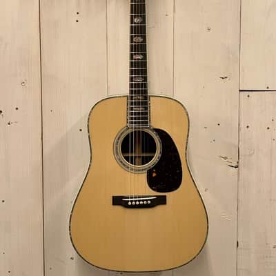 Martin 2025 CTM D-45 Prewar Feature 《Adirondack Spruce》 #2945116 (Doctor Sound Stock Item) image 2