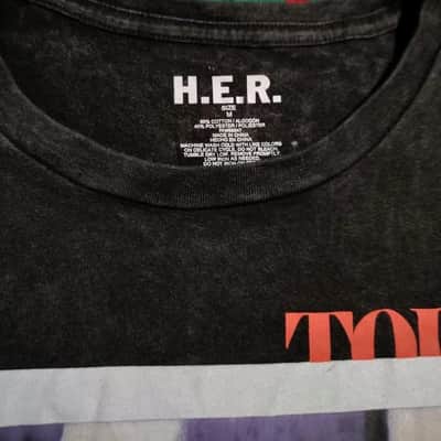 h.e.r. i used to know her 2018 tour new women s official tee - r&b rock damage slide songwriter fender stratocaster purple rain image 3