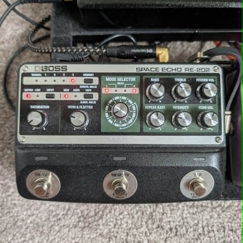 Boss RE-202 Space Echo