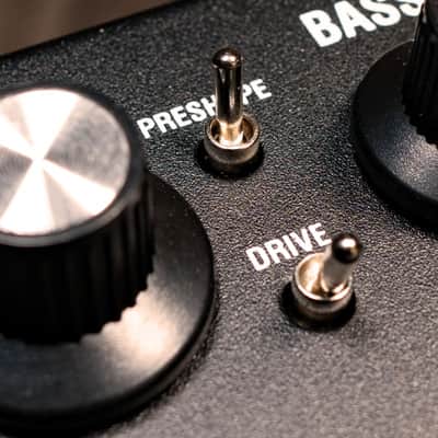 Laney Digbeth DBF30 Bass combo amplifier 30W RMS 8" Speaker w Overdrive image 14