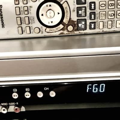 PanasONic DMR-ES35V STerEo DVD REcORdER VHS VCR Dubbing Combo PlAyeR HDMI w/ REMOTE image 3
