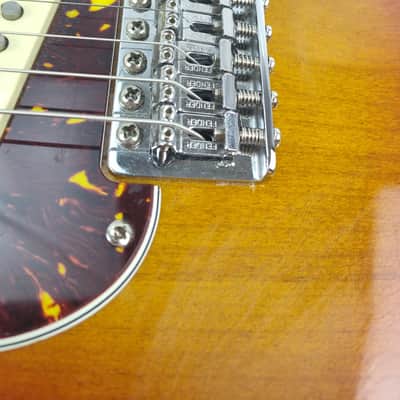 Vintage V6M-SSB Reissued Series SSS 2010s - Sunset Sunburst image 15