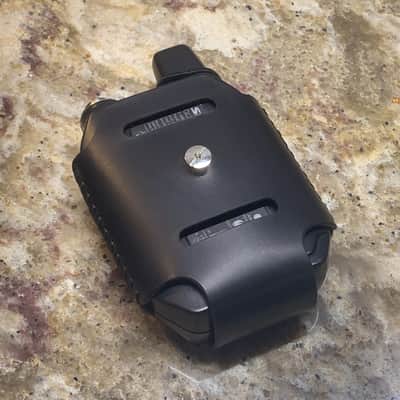 Handmade Leather Case - Shure GLXD1+ / GLXD14+ / GLXD14R+ / GLXD16+ / GLXD24+ / GLXD124R+ - BLACK Pouch Holster image 3