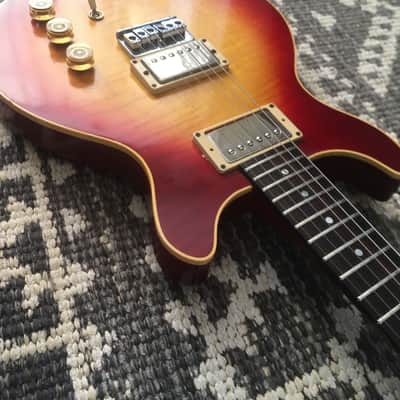 Hamer Sunburst 1977 - sunburst image 14