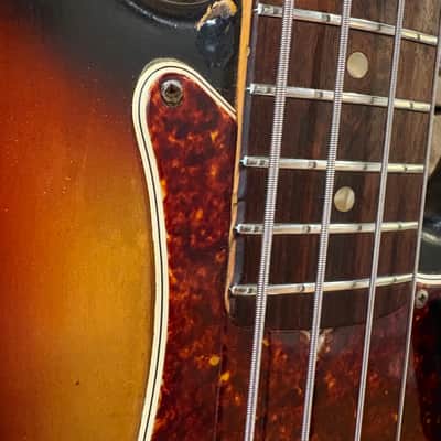 Fender Precision Bass 1966 - Sunburst w/ Non-Original Chipboard Case image 7