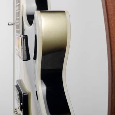 Epiphone Adam Jones Les Paul Custom Art Collection - Korin Faught’s , Antique Silverburst | Demo Bild 8