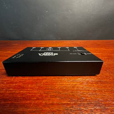 Yamaha YMM2 Midi Merge Box w/ AC Adapter - Rare 80's Vintage - F176 image 3
