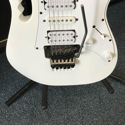 Ibanez JEM JUNIOR LATE 2000’s - WHITE image 3