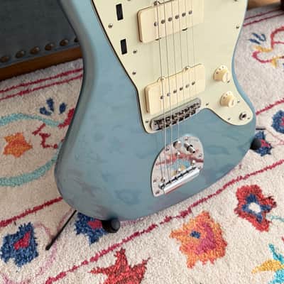 Early 2000’s Fender American Vintage '62 Jazzmaster - Ice Blue Metallic image 4