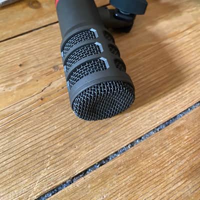 Original Audio-Technica ATM25 microphone, like new, no longer manufactured image 4