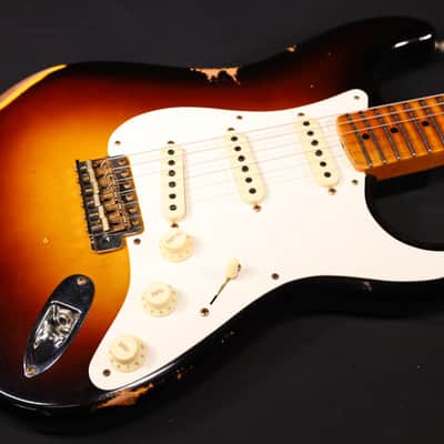 Fender USA Custom Shop 1957 HEAVY RELIC STRAT- FIESTA RED Ser