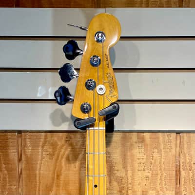 Fender American Professional II Jazz Bass with Maple Fretboard 2020 - Present - Dark Night image 3