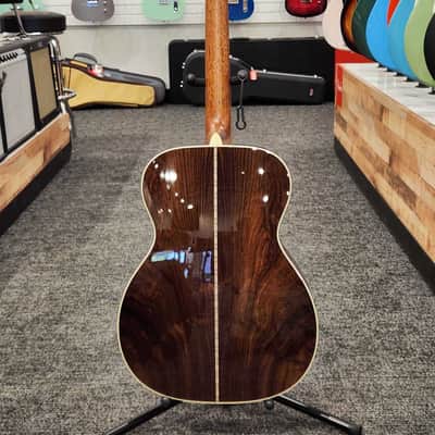 Martin Custom Shop 000-C24 Firehouse Guitars Exclusive Grand Auditorium Acoustic Guitar, Solid Spruce Top, Aged Tone Natural image 6