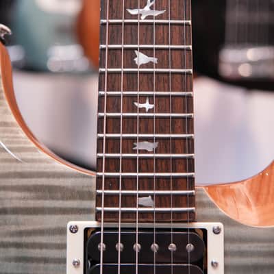 PRS SE Custom 24 2024 - Blue Fade image 7