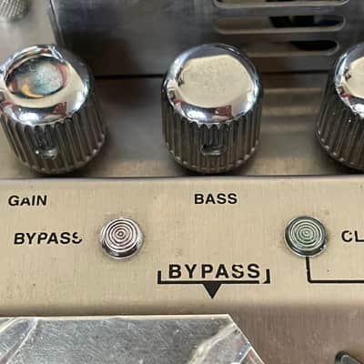 Mesa Boogie V-Twin 1990s - Chrome image 13