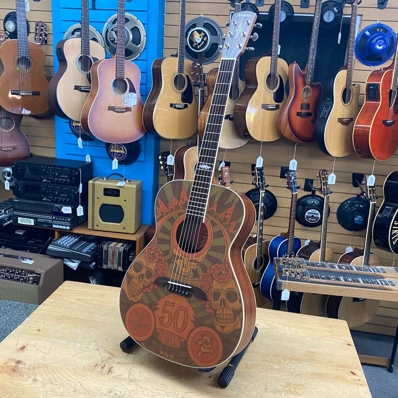Alvarez AF65GD/M Grateful Dead 50th Anniversary Acoustic Guitar