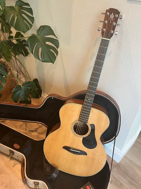2019 Alvarez Standard Series Yairi YB70 Baritone - Natural image 1