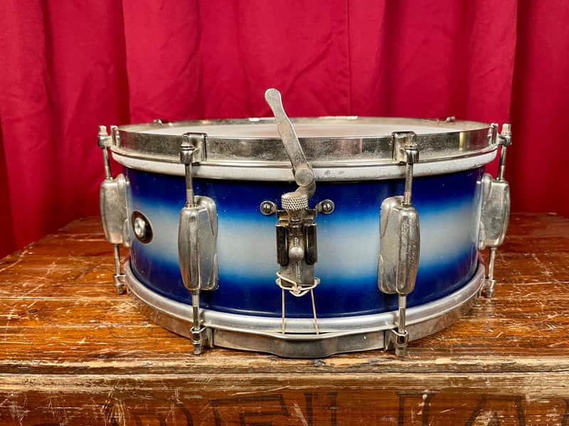 1950s Slingerland No. 151 Student Model 5.5x14 Radio King Snare Drum Blue / White Duco image 1