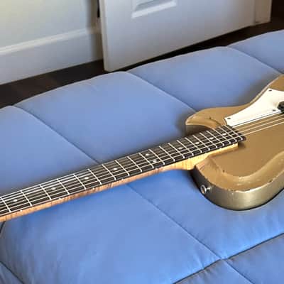 Novo Solus M1 2024 - Shoreline Gold over 3 Tone Sunburst image 11
