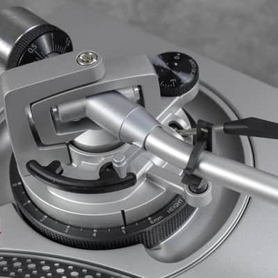 Technics SL-1200GR Direct Drive Turntable in Excellent Condition image 8