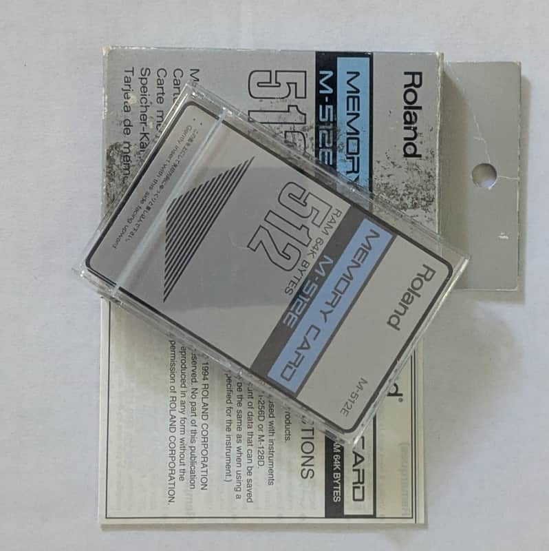 Roland M-512E