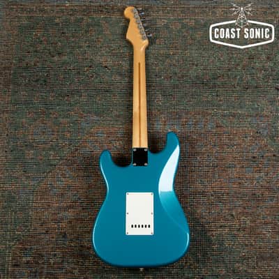 Vintage 1991 Fender Standard Stratocaster *first year Mexico factory* Lake Placid Blue image 4
